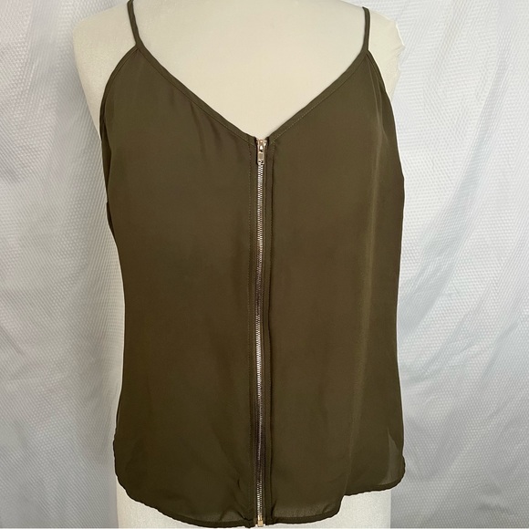 Guess Top G by Guess with adjustable straps size L - Picture 1 of 8